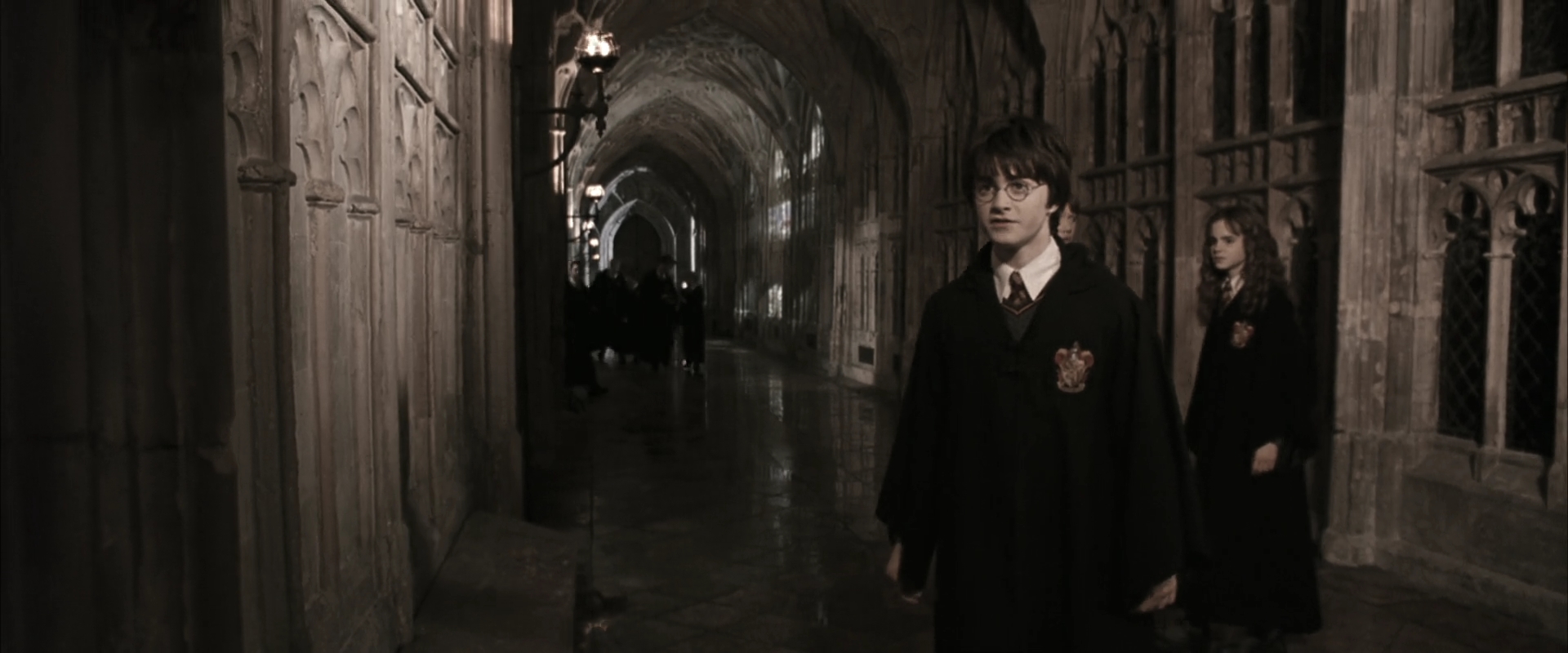 EmmaWatsonFan-dot-nl_HarryPotterandtheChamberOfSecrets1588.jpg