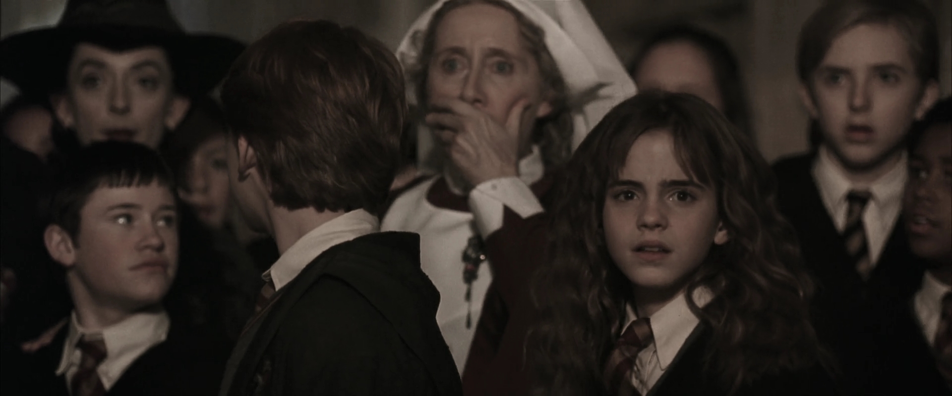 EmmaWatsonFan-dot-nl_HarryPotterandtheChamberOfSecrets1604.jpg
