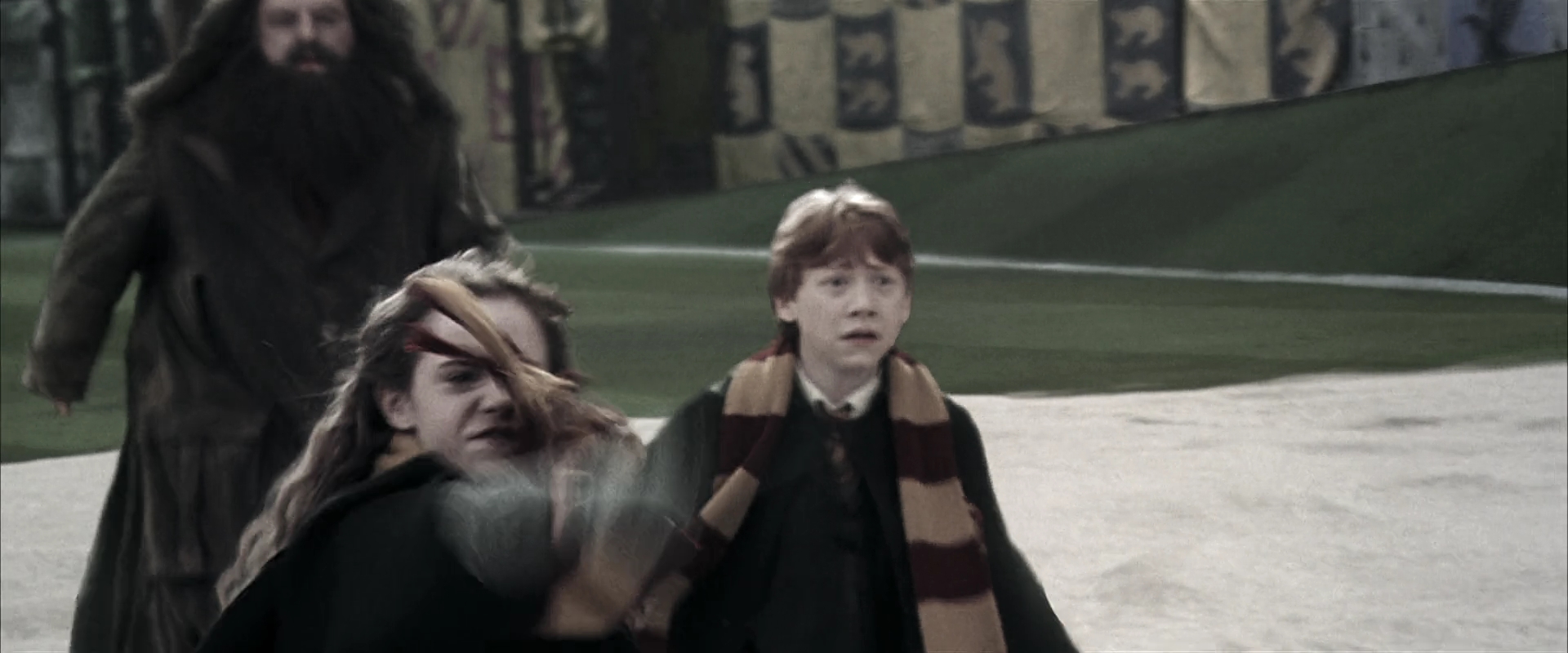 EmmaWatsonFan-dot-nl_HarryPotterandtheChamberOfSecrets2362.jpg EmmaWatsonFan-dot-nl_HarryPotterandtheChamberOfSecrets2362.jpg