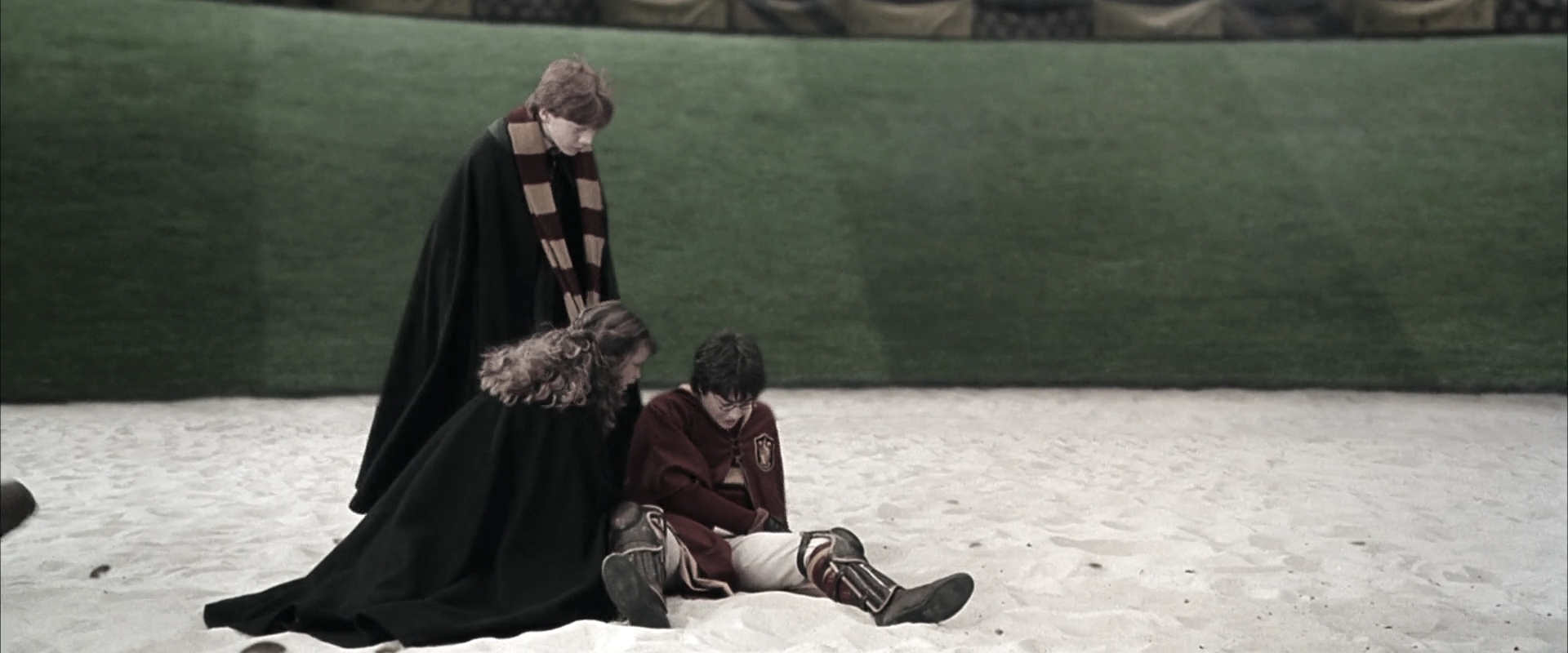 EmmaWatsonFan-dot-nl_HarryPotterandtheChamberOfSecrets2373.jpg