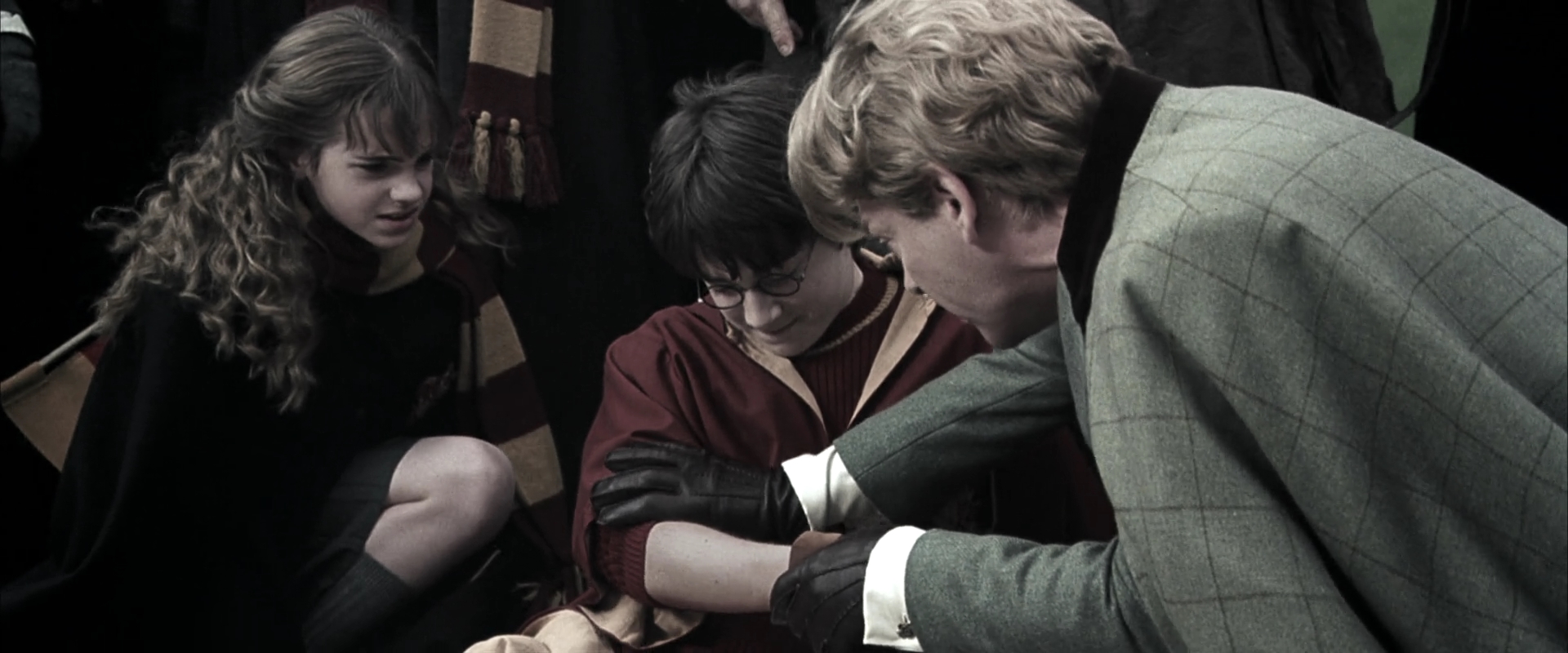 EmmaWatsonFan-dot-nl_HarryPotterandtheChamberOfSecrets2384.jpg EmmaWatsonFan-dot-nl_HarryPotterandtheChamberOfSecrets2384.jpg