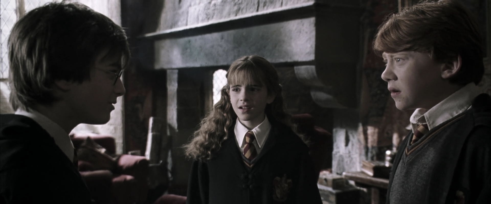 EmmaWatsonFan-dot-nl_HarryPotterandtheChamberOfSecrets3064.jpg
