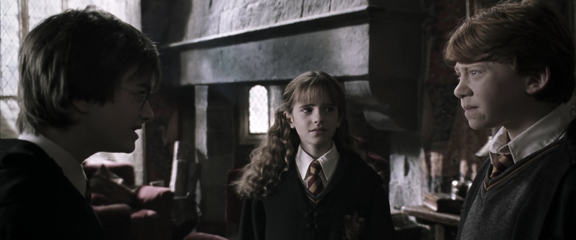 EmmaWatsonFan-dot-nl_HarryPotterandtheChamberOfSecrets3065.jpg