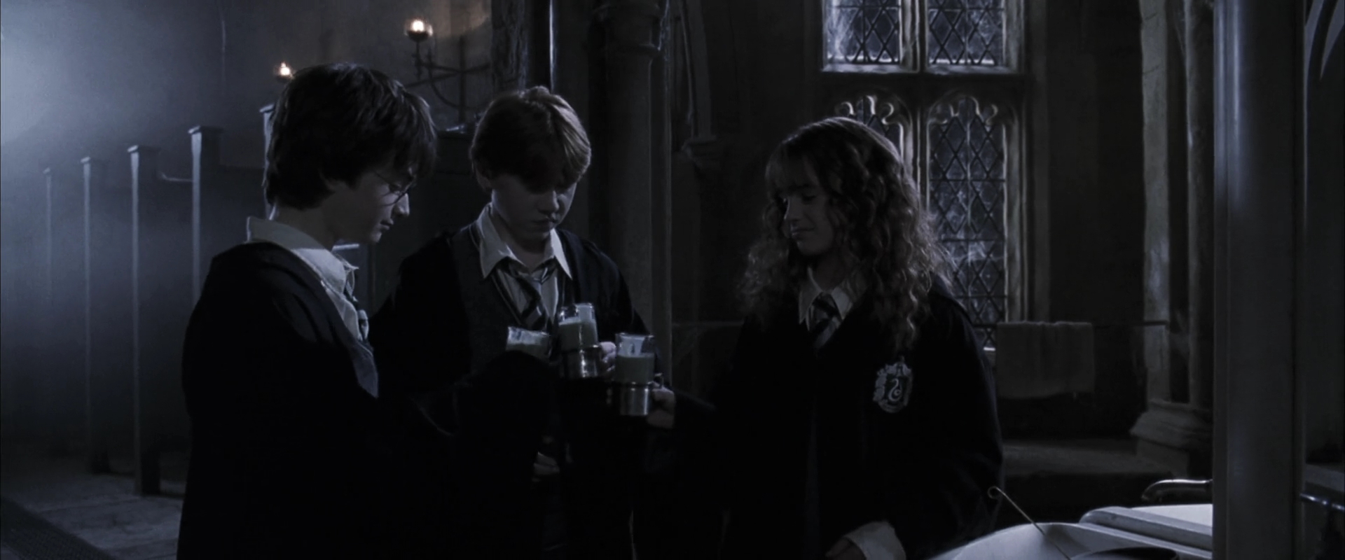 EmmaWatsonFan-dot-nl_HarryPotterandtheChamberOfSecrets3653.jpg