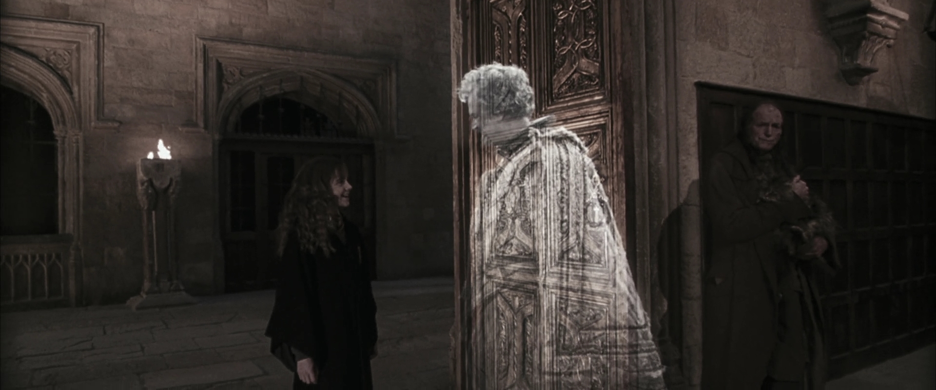 EmmaWatsonFan-dot-nl_HarryPotterandtheChamberOfSecrets7536.jpg EmmaWatsonFan-dot-nl_HarryPotterandtheChamberOfSecrets7536.jpg