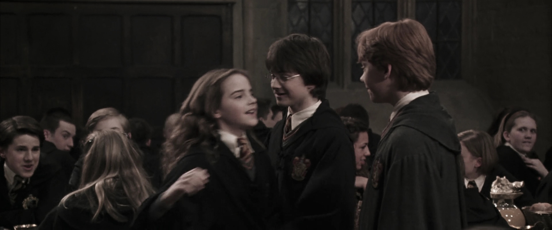 EmmaWatsonFan-dot-nl_HarryPotterandtheChamberOfSecrets7560.jpg EmmaWatsonFan-dot-nl_HarryPotterandtheChamberOfSecrets7560.jpg
