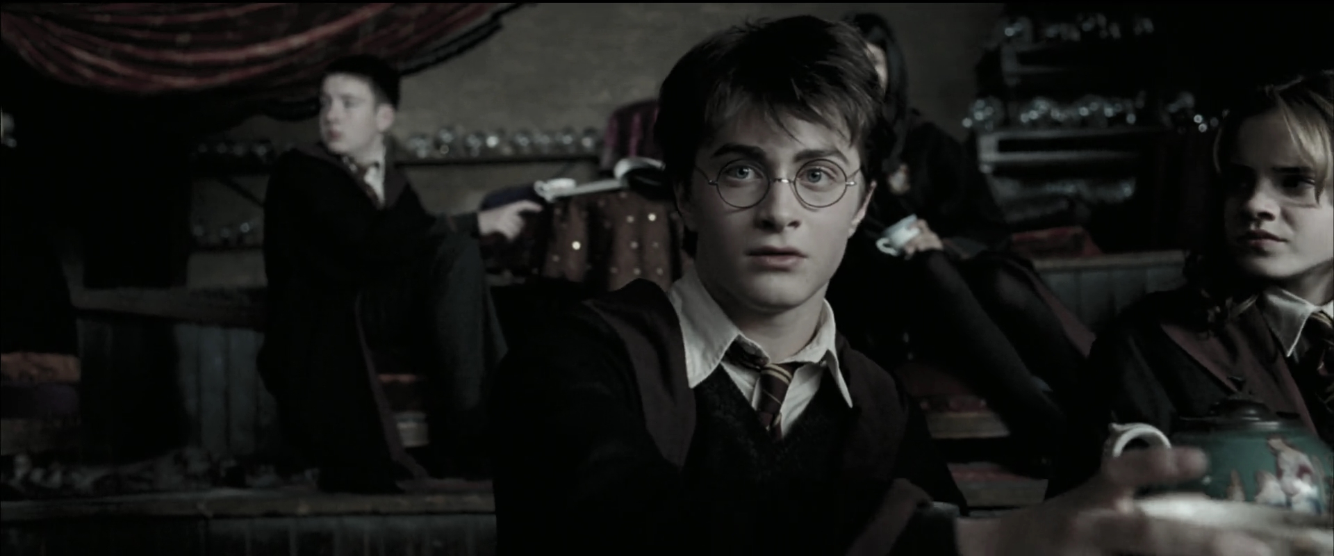 EmmaWatsonFan_dot_nl-HarryPotterAndThePrisonerOfAzkaban0908.jpg