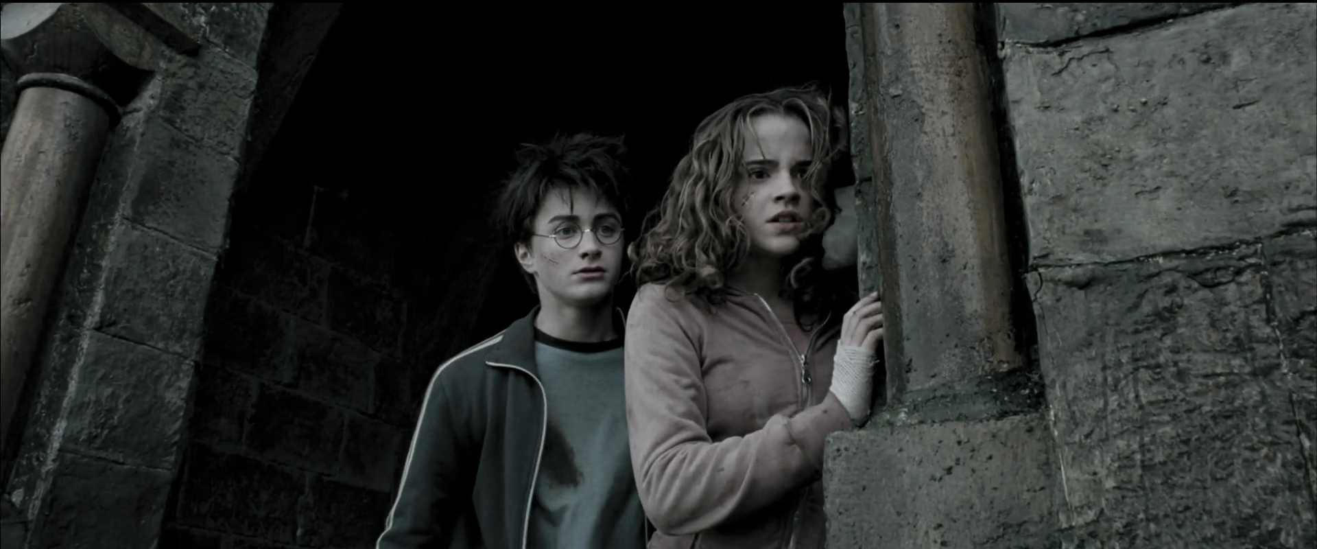 EmmaWatsonFan_dot_nl-HarryPotterAndThePrisonerOfAzkaban5429.jpg
