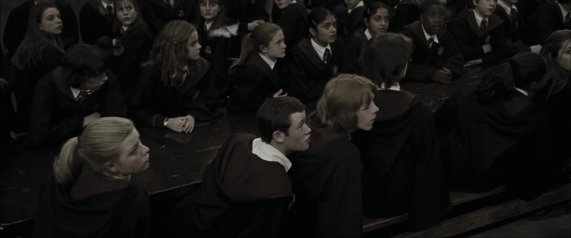 EmmaWatsonFan_dot_nl-HarryPotterAndTheGobletOfFire1031.jpg