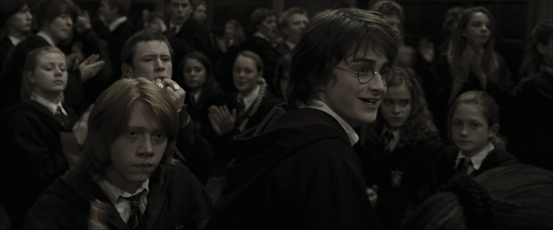 EmmaWatsonFan_dot_nl-HarryPotterAndTheGobletOfFire1043.jpg EmmaWatsonFan_dot_nl-HarryPotterAndTheGobletOfFire1043.jpg