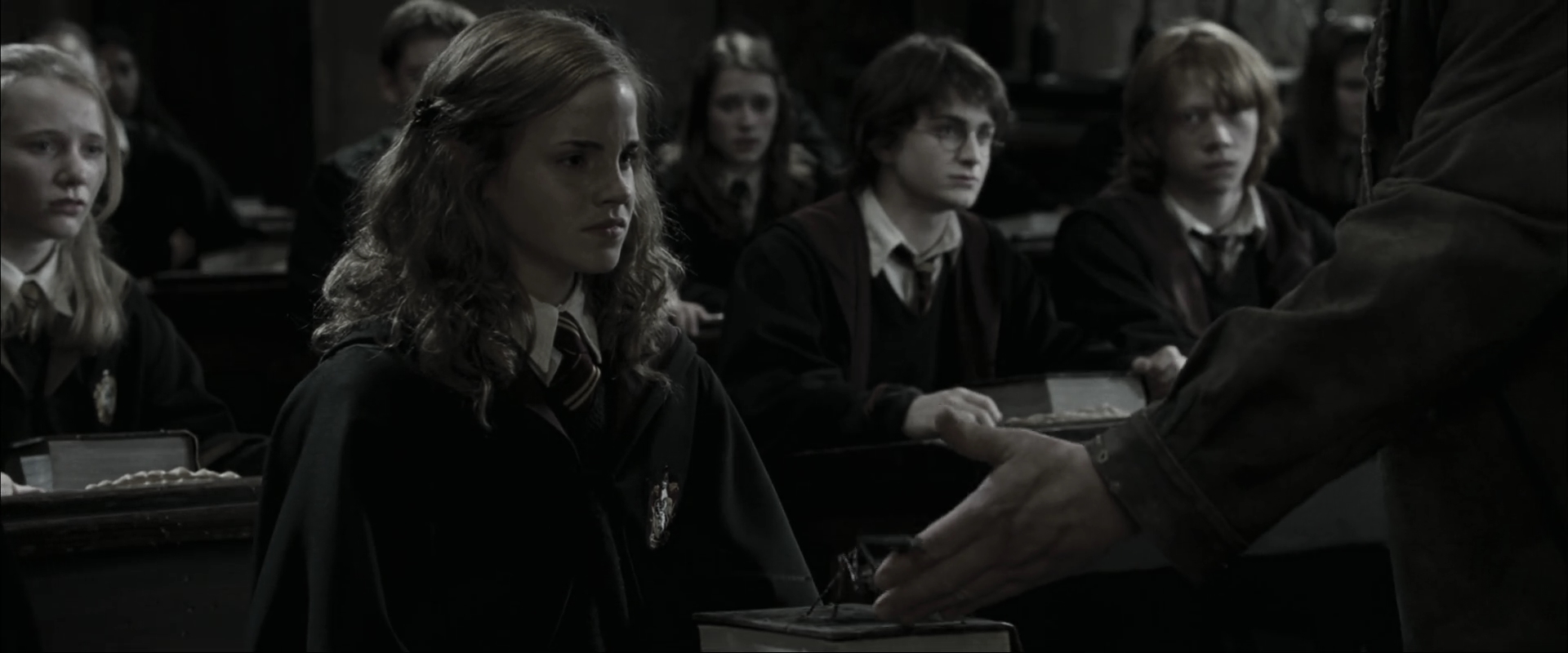 EmmaWatsonFan_dot_nl-HarryPotterAndTheGobletOfFire1563.jpg