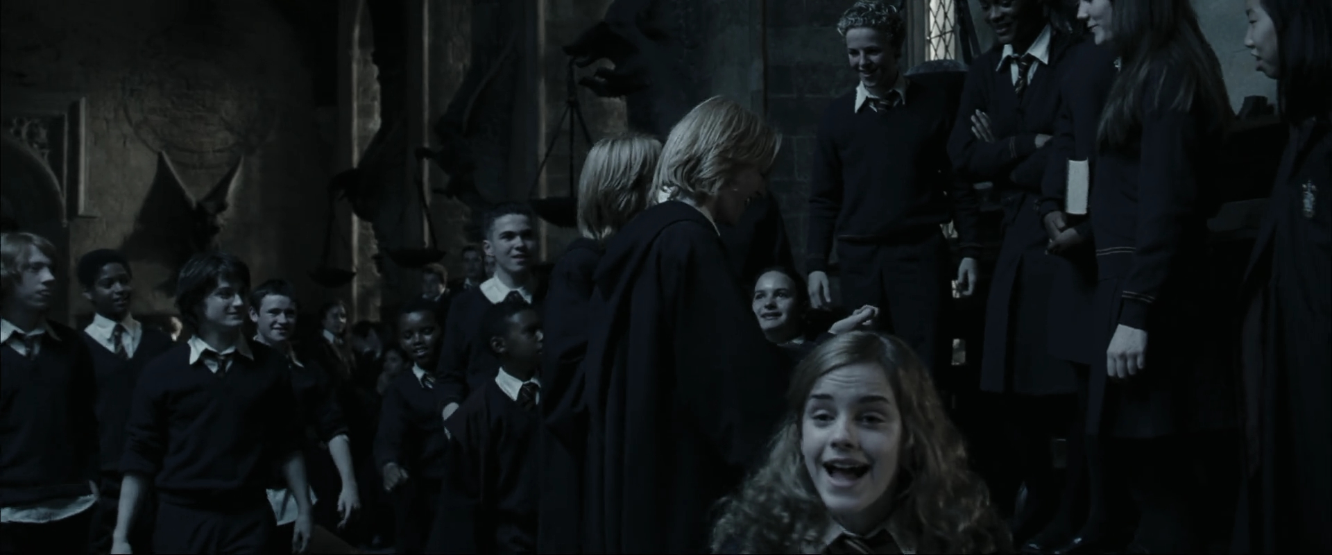 EmmaWatsonFan_dot_nl-HarryPotterAndTheGobletOfFire1709.jpg EmmaWatsonFan_dot_nl-HarryPotterAndTheGobletOfFire1709.jpg