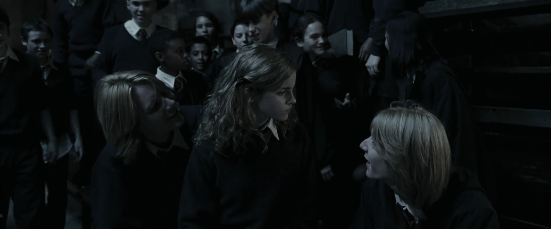 EmmaWatsonFan_dot_nl-HarryPotterAndTheGobletOfFire1713.jpg