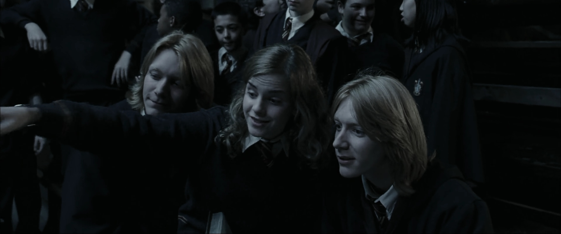 EmmaWatsonFan_dot_nl-HarryPotterAndTheGobletOfFire1716.jpg