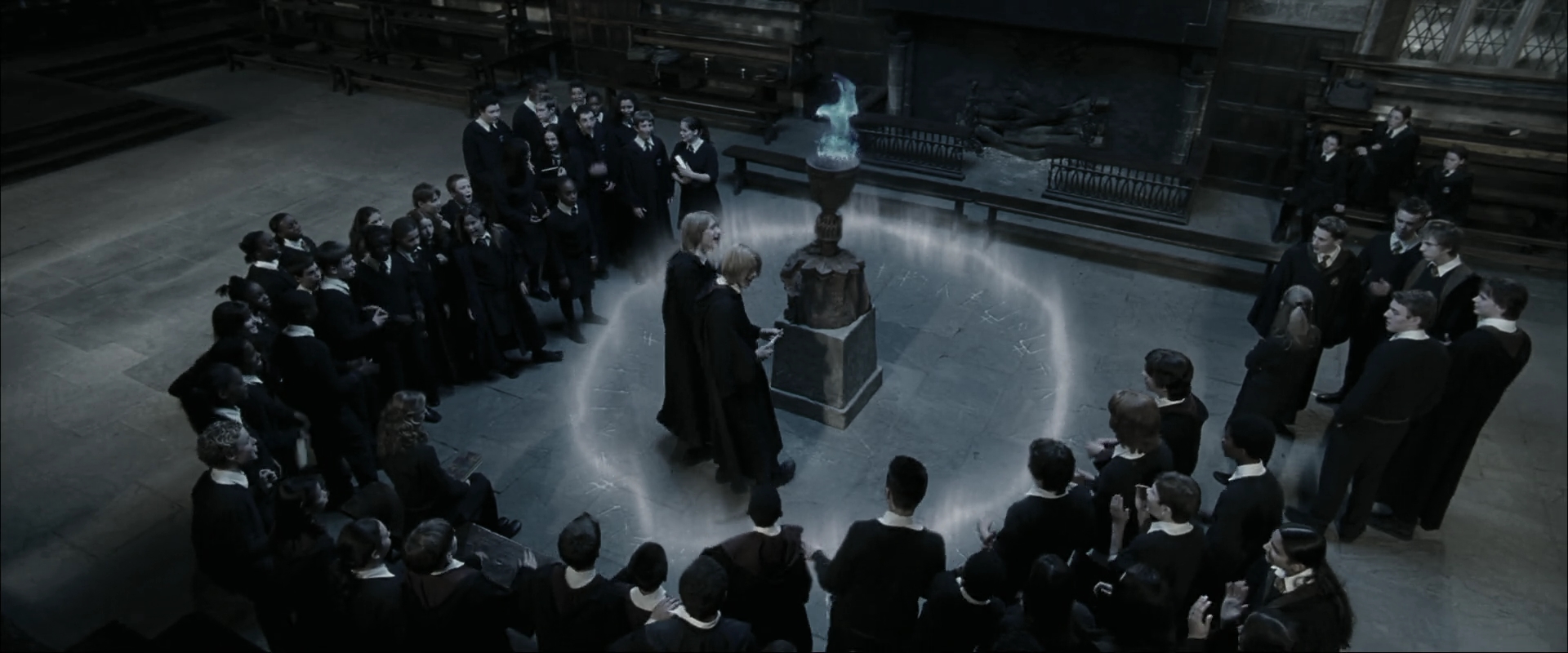 EmmaWatsonFan_dot_nl-HarryPotterAndTheGobletOfFire1743.jpg
