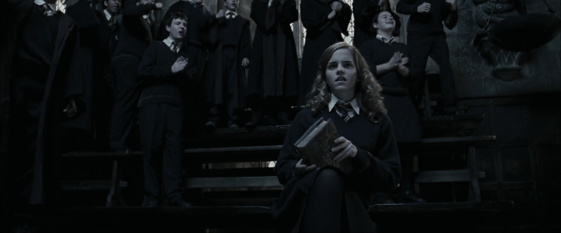 EmmaWatsonFan_dot_nl-HarryPotterAndTheGobletOfFire1777.jpg EmmaWatsonFan_dot_nl-HarryPotterAndTheGobletOfFire1777.jpg