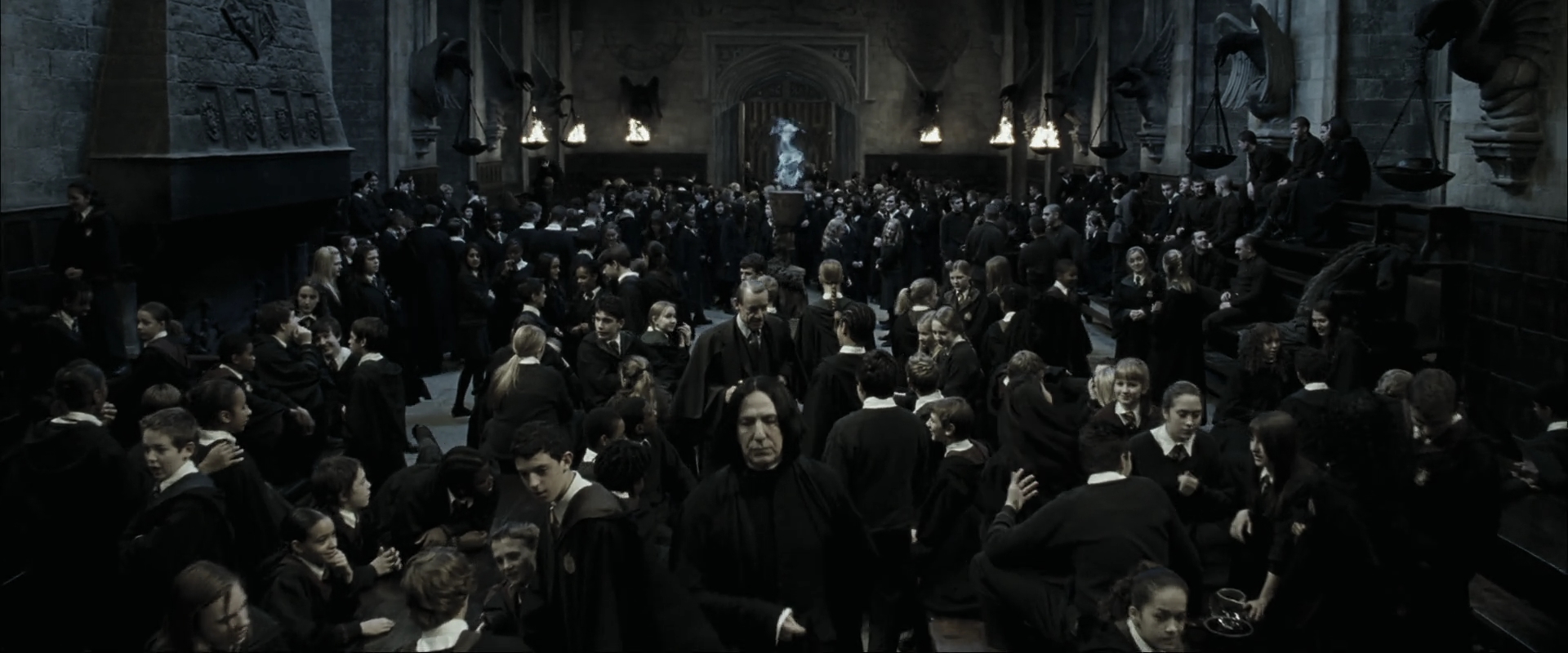 EmmaWatsonFan_dot_nl-HarryPotterAndTheGobletOfFire1814.jpg EmmaWatsonFan_dot_nl-HarryPotterAndTheGobletOfFire1814.jpg