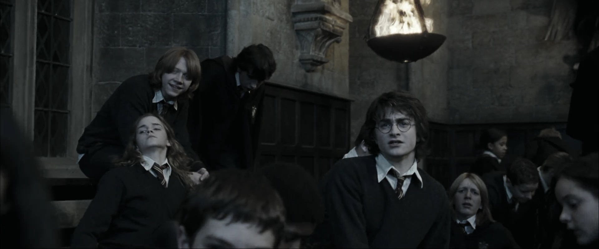EmmaWatsonFan_dot_nl-HarryPotterAndTheGobletOfFire1818.jpg