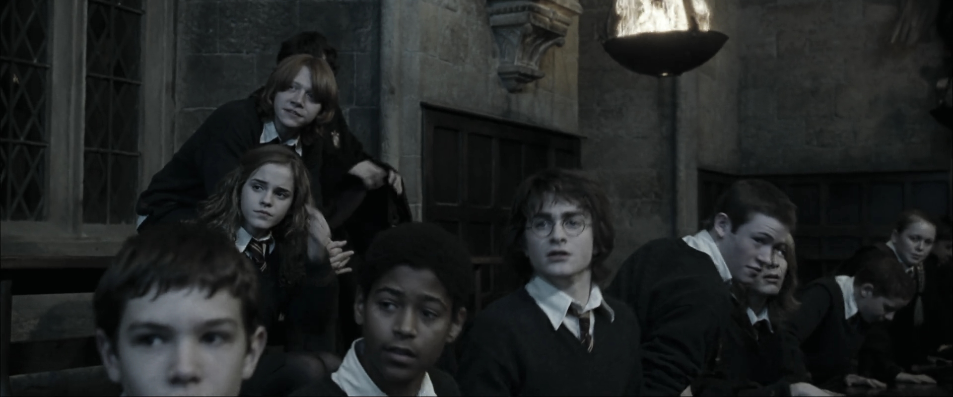 EmmaWatsonFan_dot_nl-HarryPotterAndTheGobletOfFire1819.jpg EmmaWatsonFan_dot_nl-HarryPotterAndTheGobletOfFire1819.jpg
