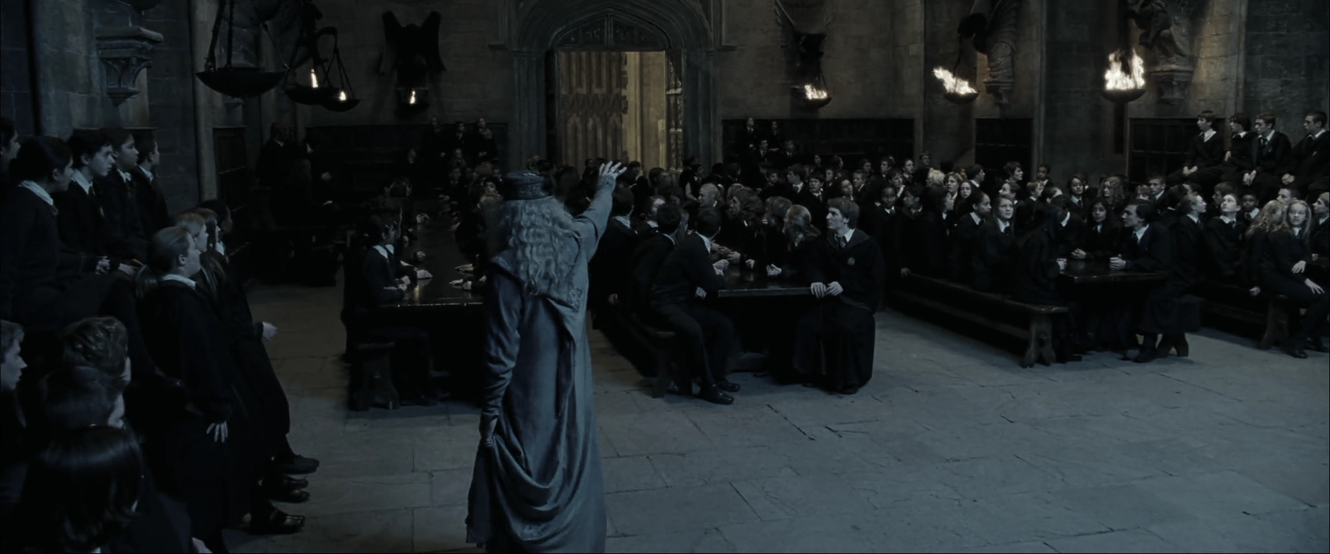 EmmaWatsonFan_dot_nl-HarryPotterAndTheGobletOfFire1831.jpg