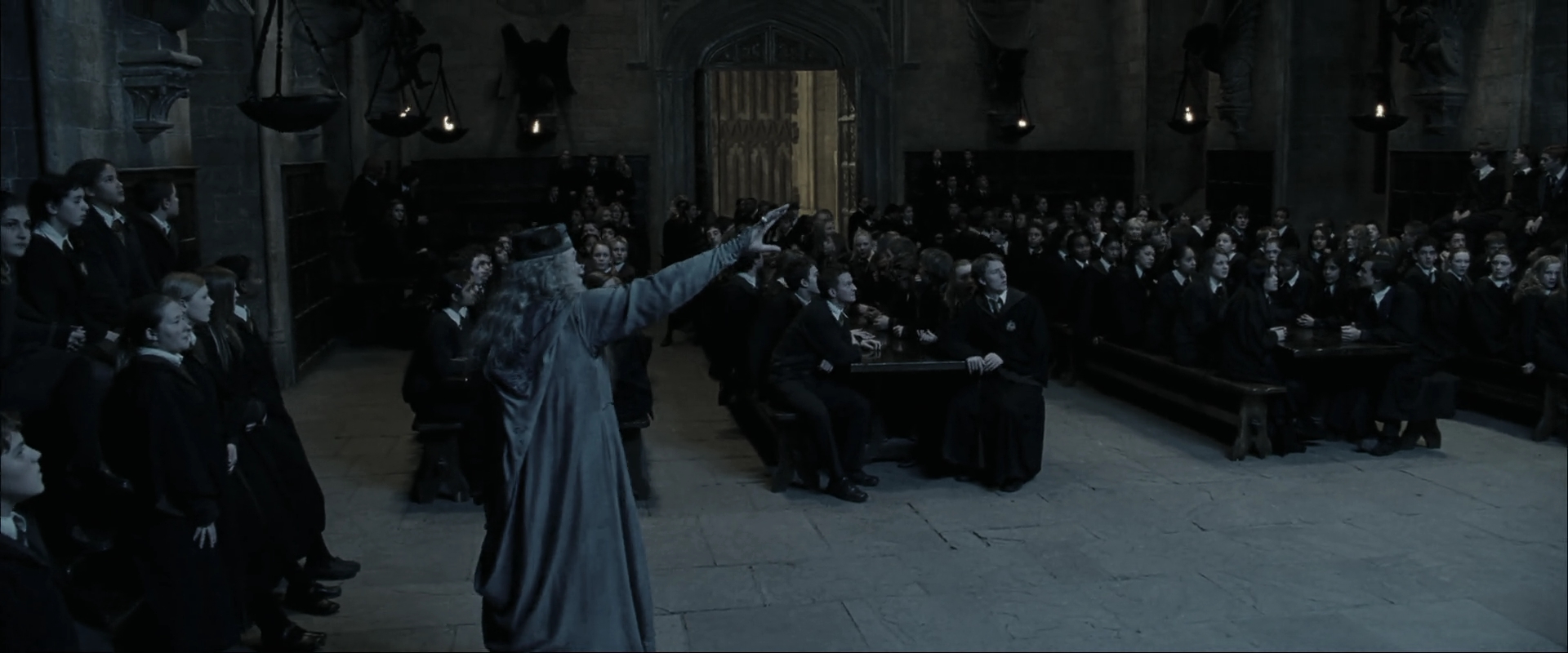 EmmaWatsonFan_dot_nl-HarryPotterAndTheGobletOfFire1833.jpg EmmaWatsonFan_dot_nl-HarryPotterAndTheGobletOfFire1833.jpg