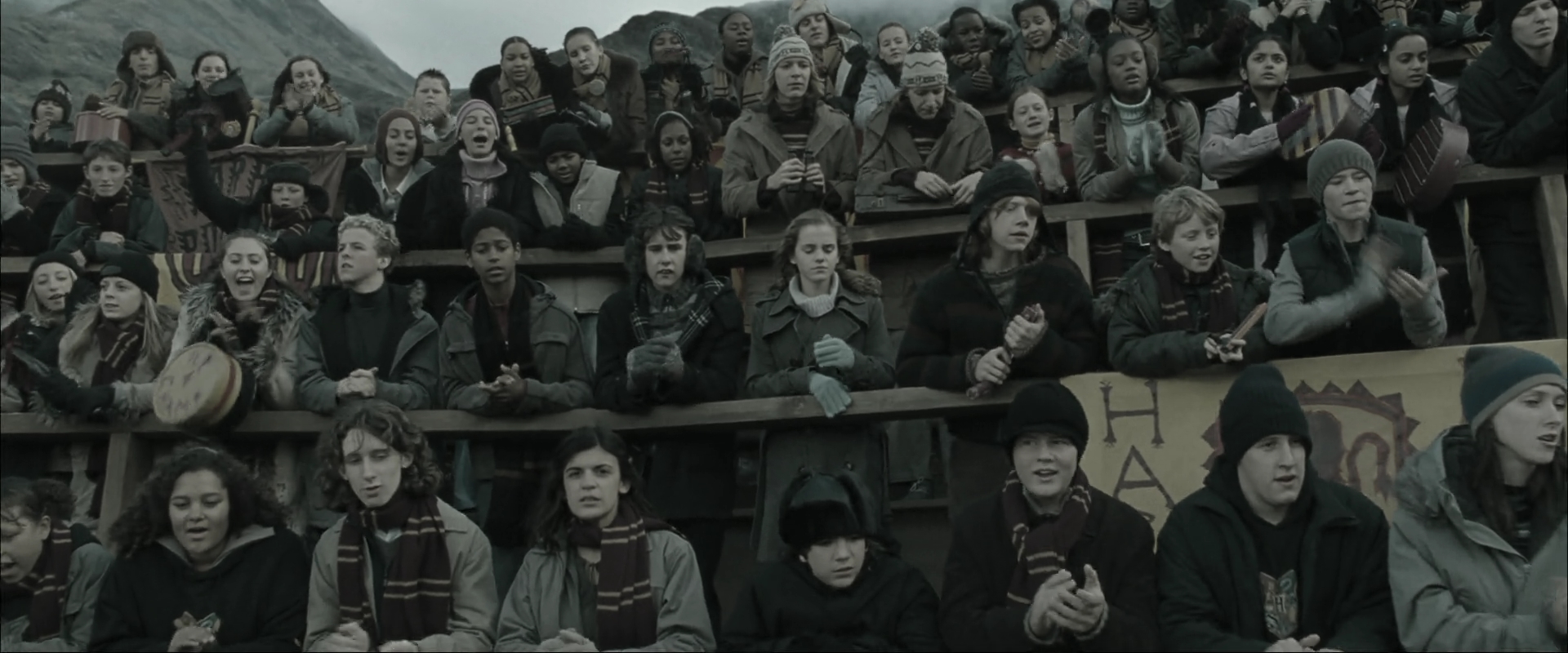 EmmaWatsonFan_dot_nl-HarryPotterAndTheGobletOfFire3357.jpg EmmaWatsonFan_dot_nl-HarryPotterAndTheGobletOfFire3357.jpg