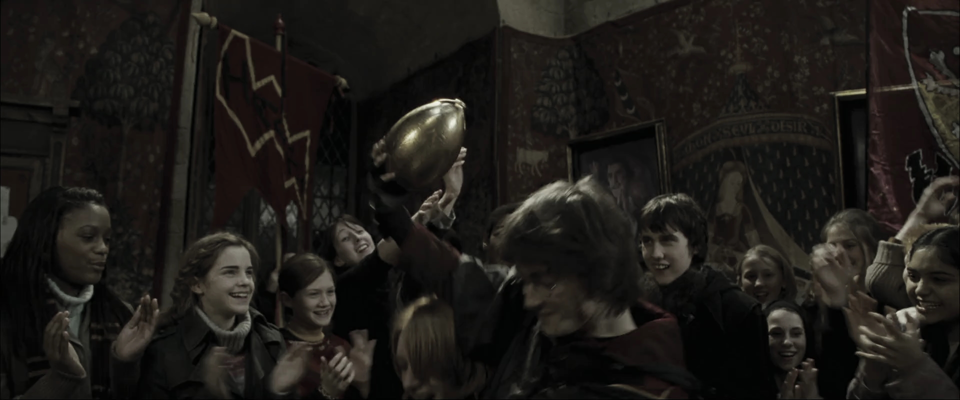 EmmaWatsonFan_dot_nl-HarryPotterAndTheGobletOfFire3644.jpg EmmaWatsonFan_dot_nl-HarryPotterAndTheGobletOfFire3644.jpg