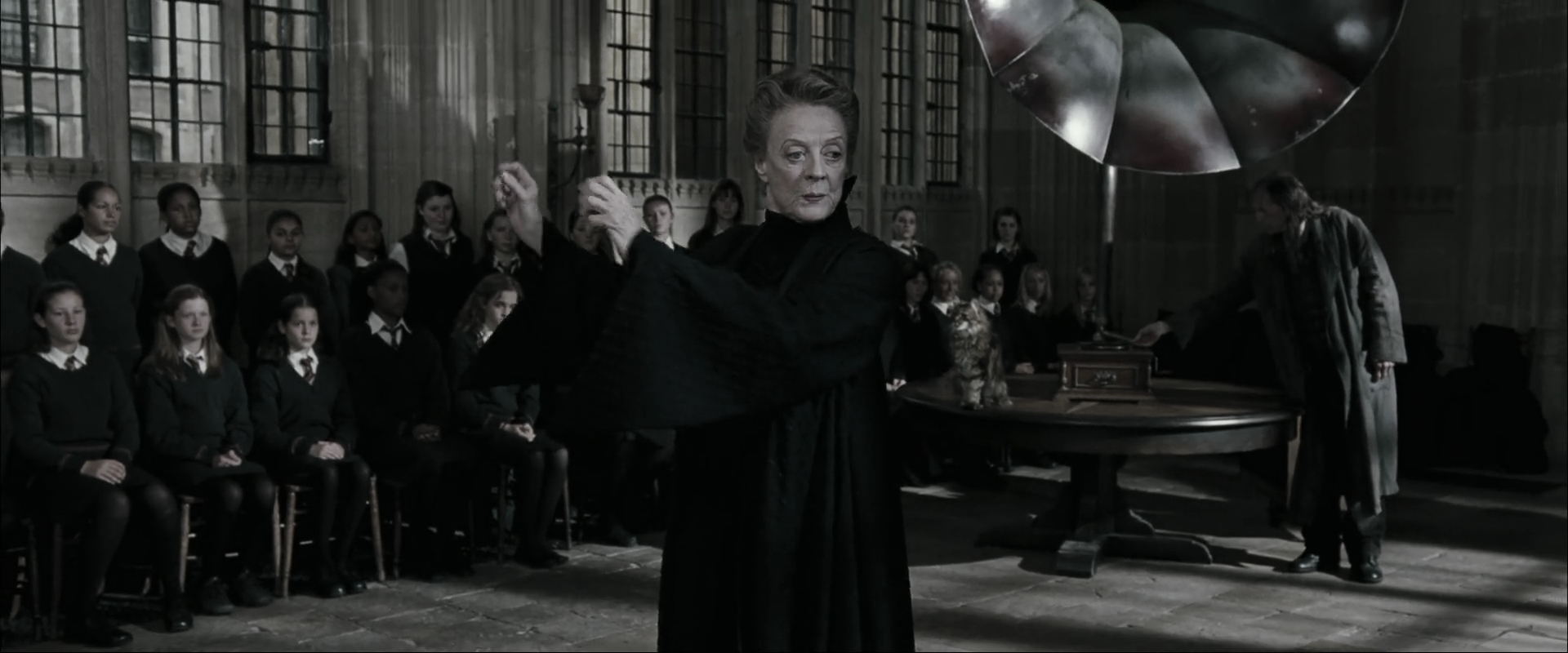 EmmaWatsonFan_dot_nl-HarryPotterAndTheGobletOfFire3947.jpg EmmaWatsonFan_dot_nl-HarryPotterAndTheGobletOfFire3947.jpg