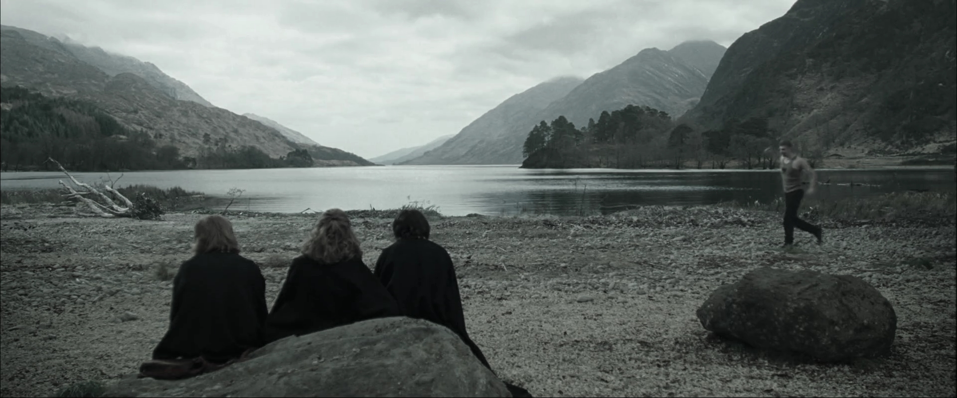 EmmaWatsonFan_dot_nl-HarryPotterAndTheGobletOfFire4071.jpg EmmaWatsonFan_dot_nl-HarryPotterAndTheGobletOfFire4071.jpg