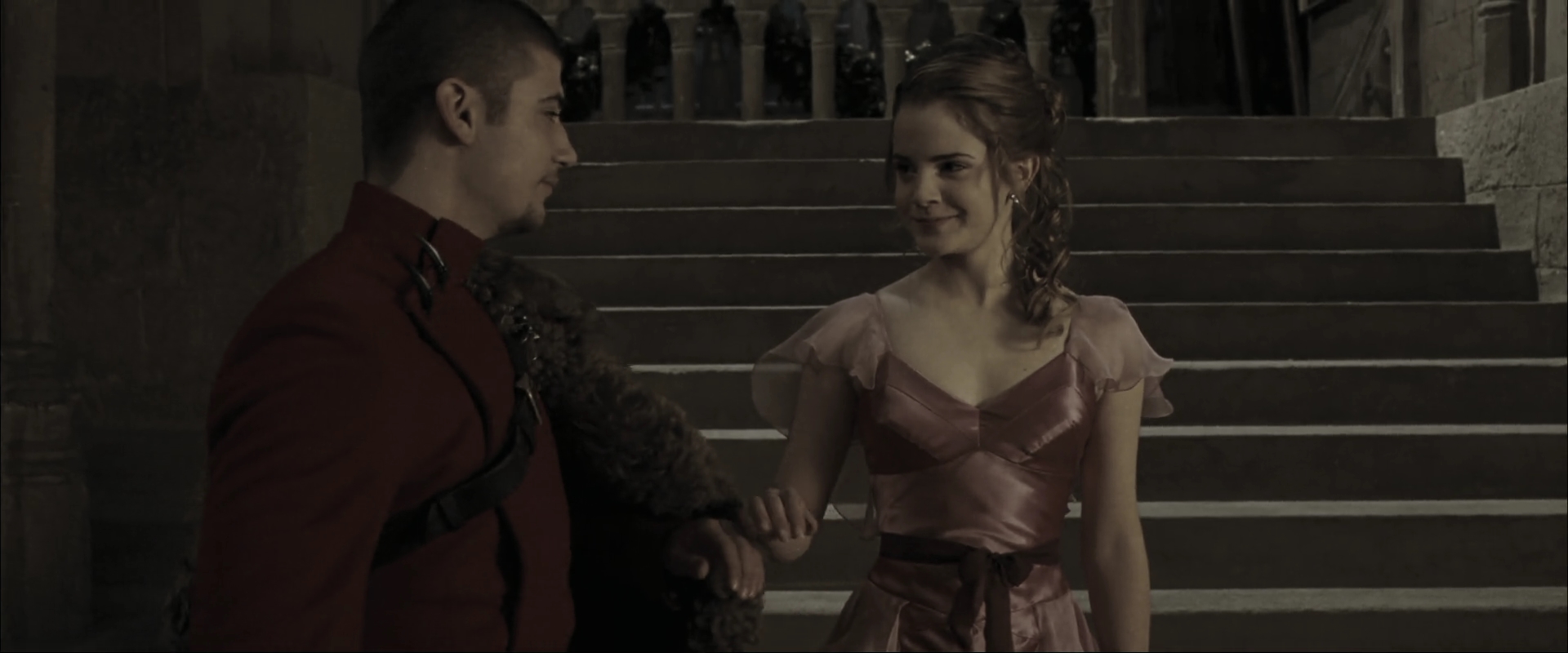 EmmaWatsonFan_dot_nl-HarryPotterAndTheGobletOfFire4481.jpg EmmaWatsonFan_dot_nl-HarryPotterAndTheGobletOfFire4481.jpg