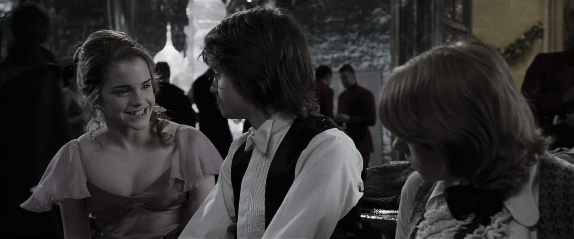 EmmaWatsonFan_dot_nl-HarryPotterAndTheGobletOfFire4671.jpg EmmaWatsonFan_dot_nl-HarryPotterAndTheGobletOfFire4671.jpg