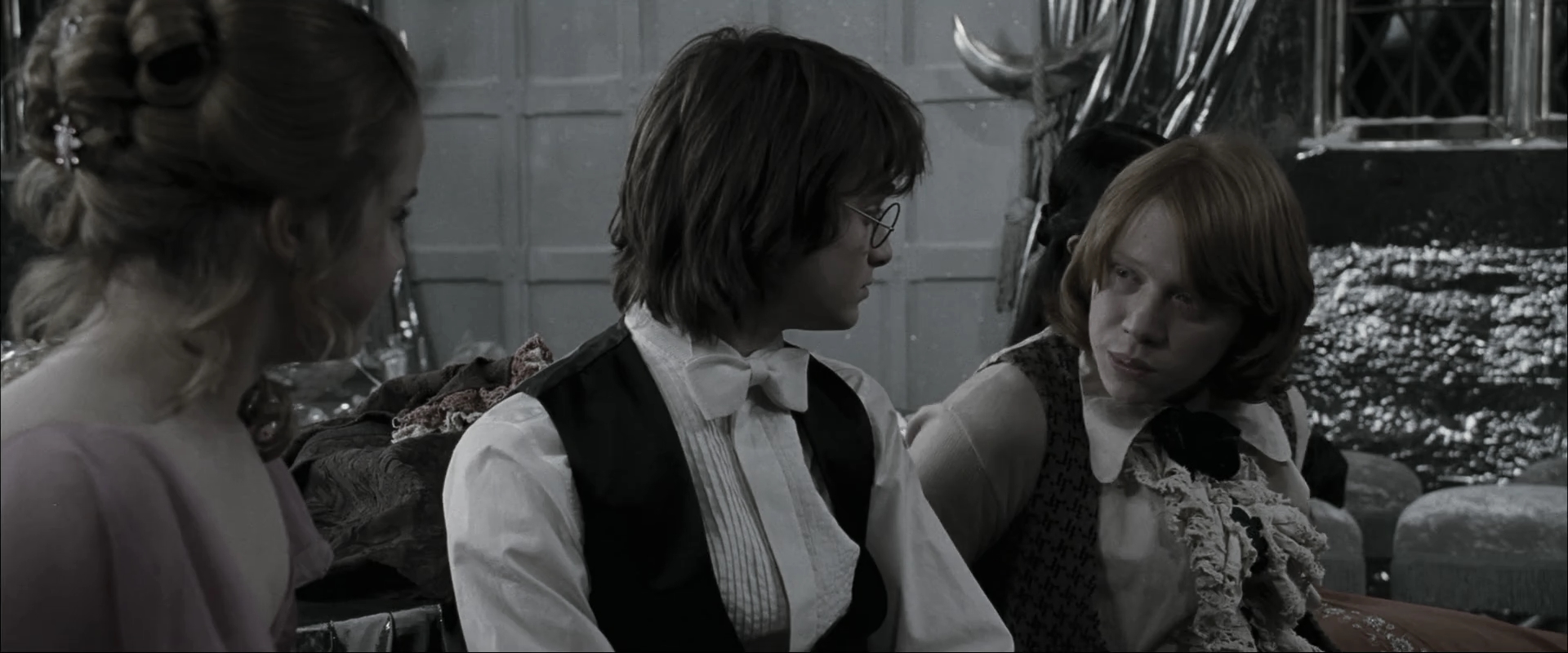 EmmaWatsonFan_dot_nl-HarryPotterAndTheGobletOfFire4674.jpg EmmaWatsonFan_dot_nl-HarryPotterAndTheGobletOfFire4674.jpg