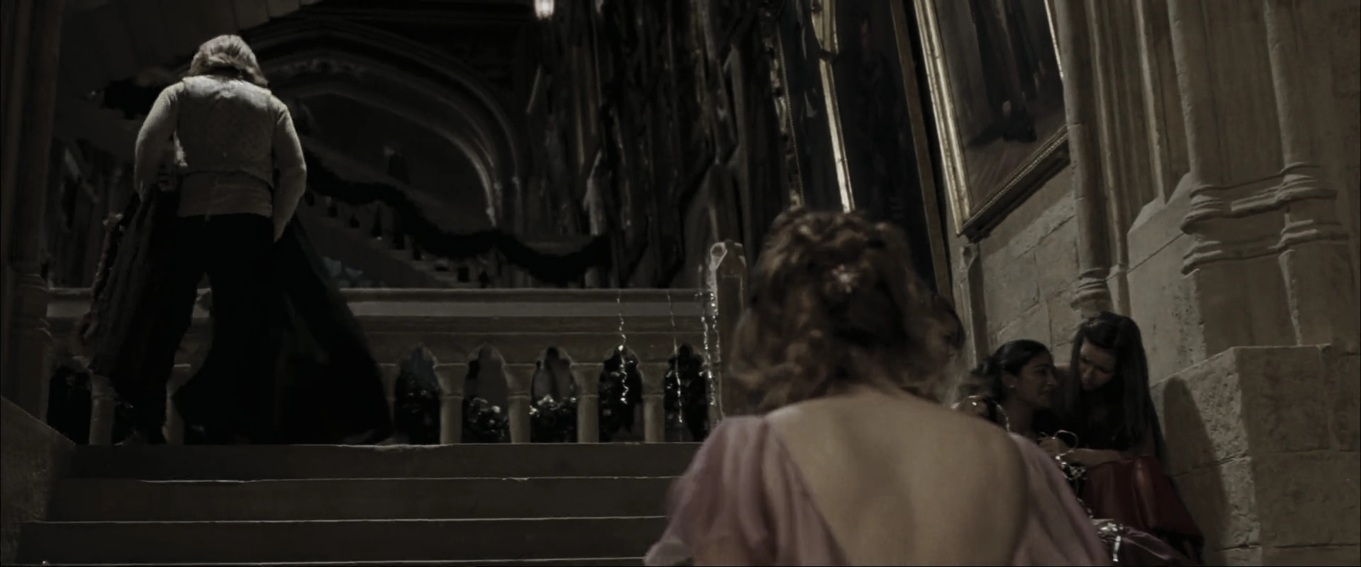 EmmaWatsonFan_dot_nl-HarryPotterAndTheGobletOfFire4760.jpg EmmaWatsonFan_dot_nl-HarryPotterAndTheGobletOfFire4760.jpg