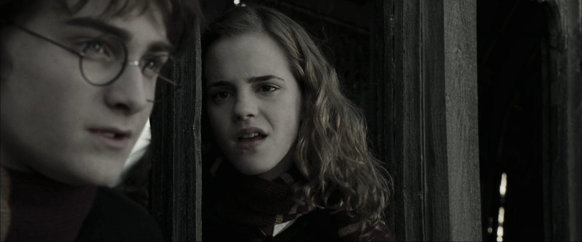 EmmaWatsonFan_dot_nl-HarryPotterAndTheGobletOfFire4927.jpg EmmaWatsonFan_dot_nl-HarryPotterAndTheGobletOfFire4927.jpg