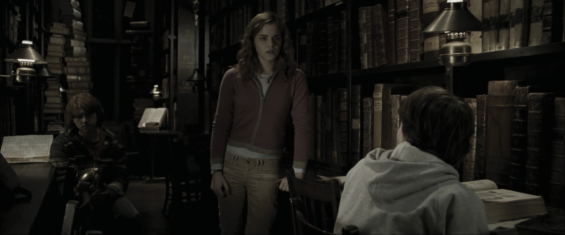 EmmaWatsonFan_dot_nl-HarryPotterAndTheGobletOfFire5175.jpg EmmaWatsonFan_dot_nl-HarryPotterAndTheGobletOfFire5175.jpg