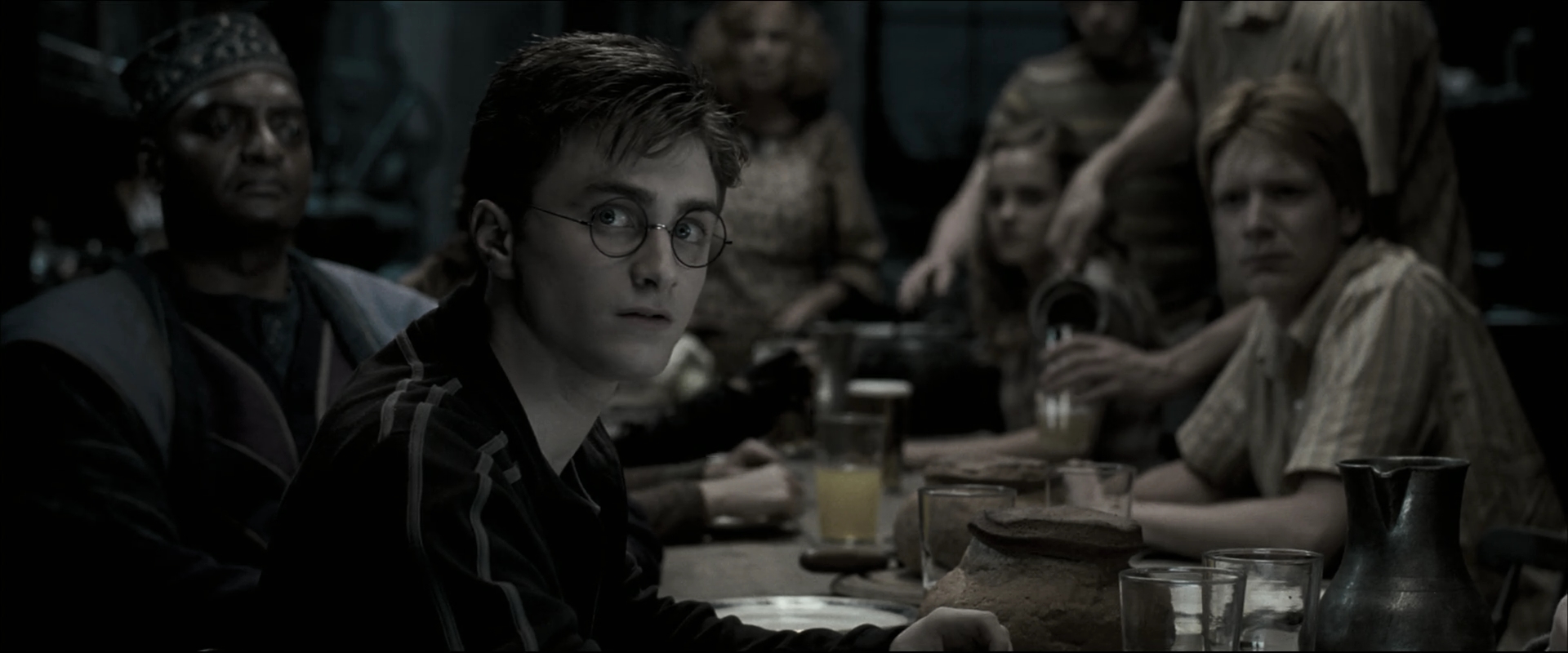 EmmaWatsonFan_dot_nl-HarryPotterAndTheOrderOfThePhoenix0908.jpg