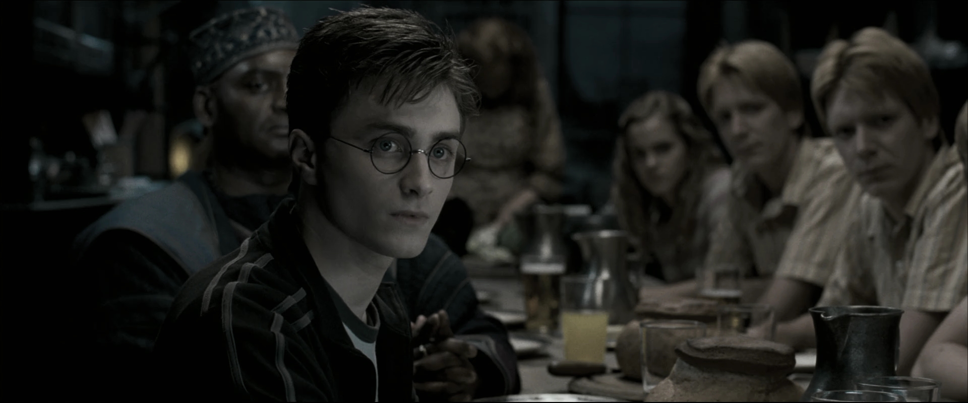 EmmaWatsonFan_dot_nl-HarryPotterAndTheOrderOfThePhoenix0971.jpg