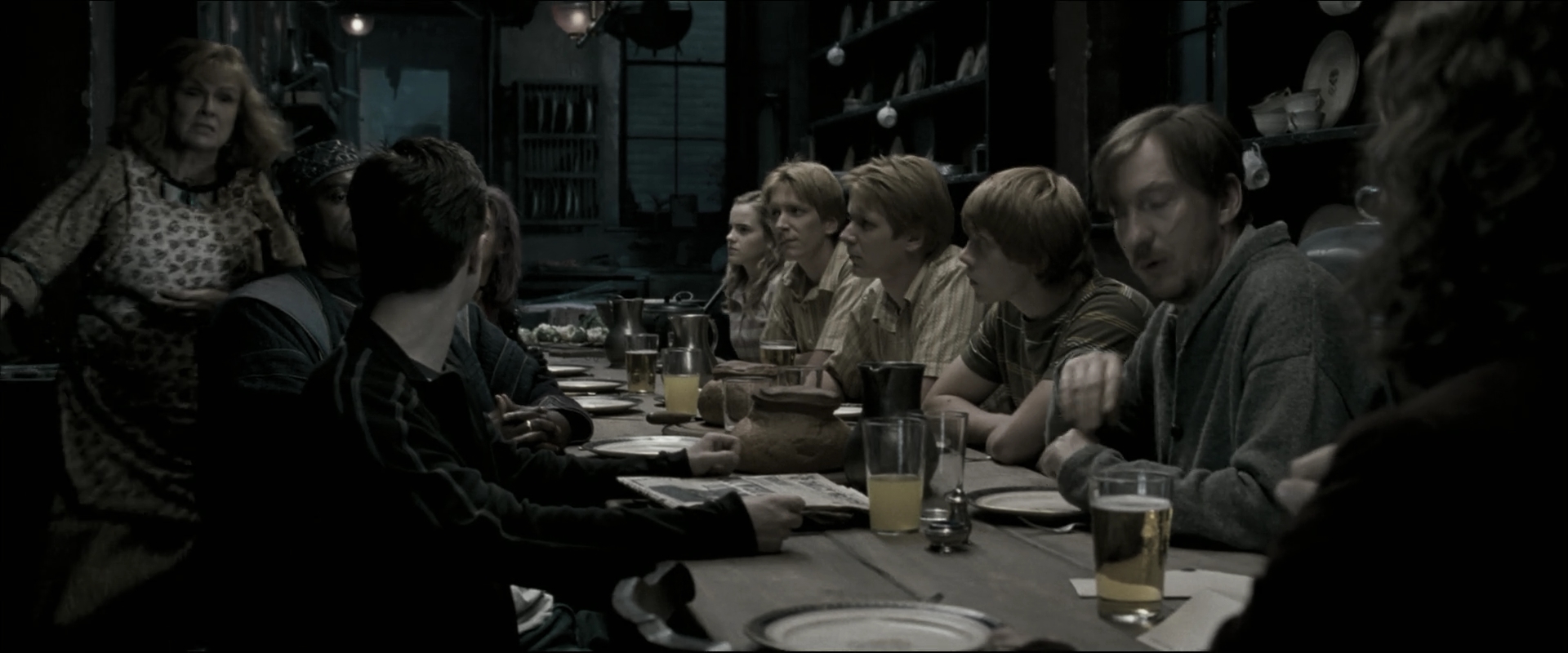 EmmaWatsonFan_dot_nl-HarryPotterAndTheOrderOfThePhoenix1002.jpg