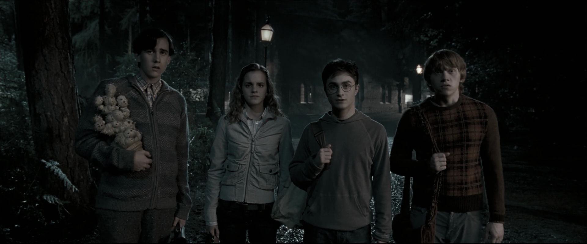 EmmaWatsonFan_dot_nl-HarryPotterAndTheOrderOfThePhoenix1680.jpg