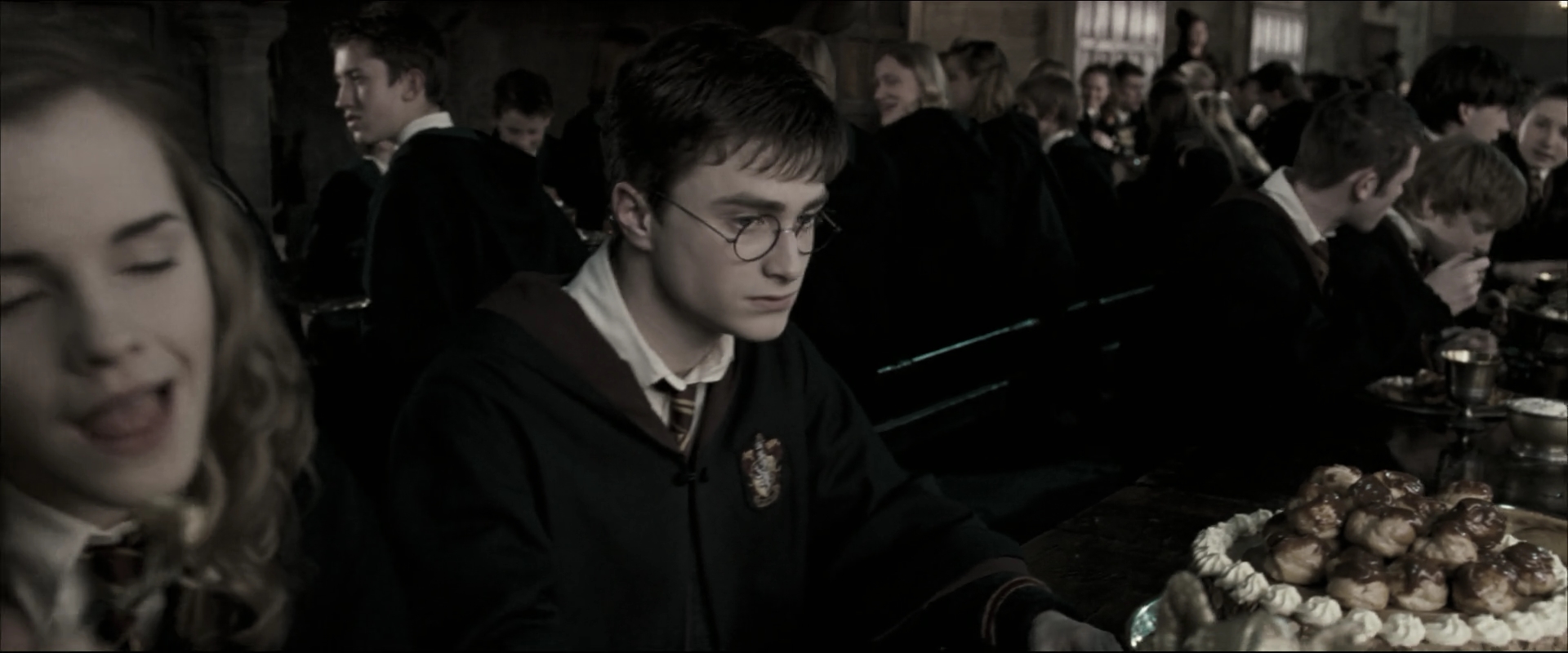 EmmaWatsonFan_dot_nl-HarryPotterAndTheOrderOfThePhoenix1775.jpg