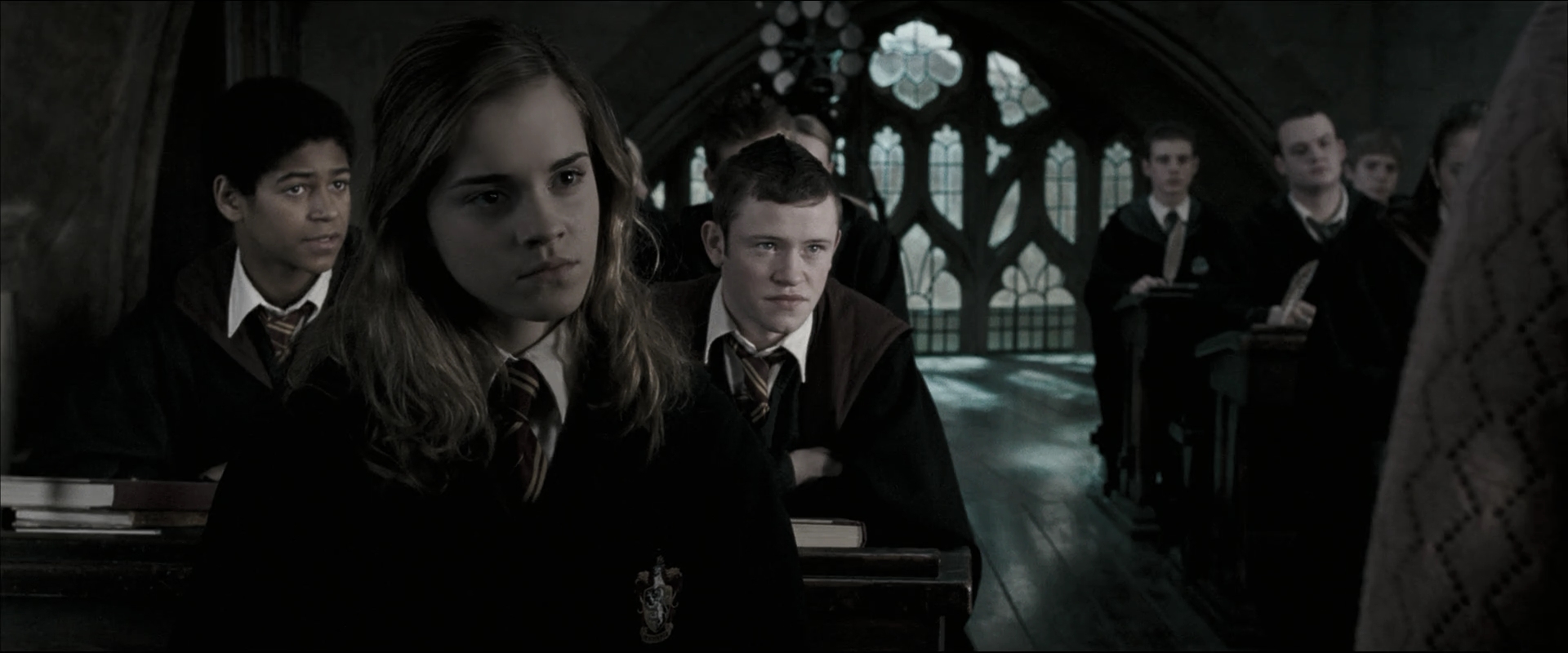 EmmaWatsonFan_dot_nl-HarryPotterAndTheOrderOfThePhoenix2163.jpg