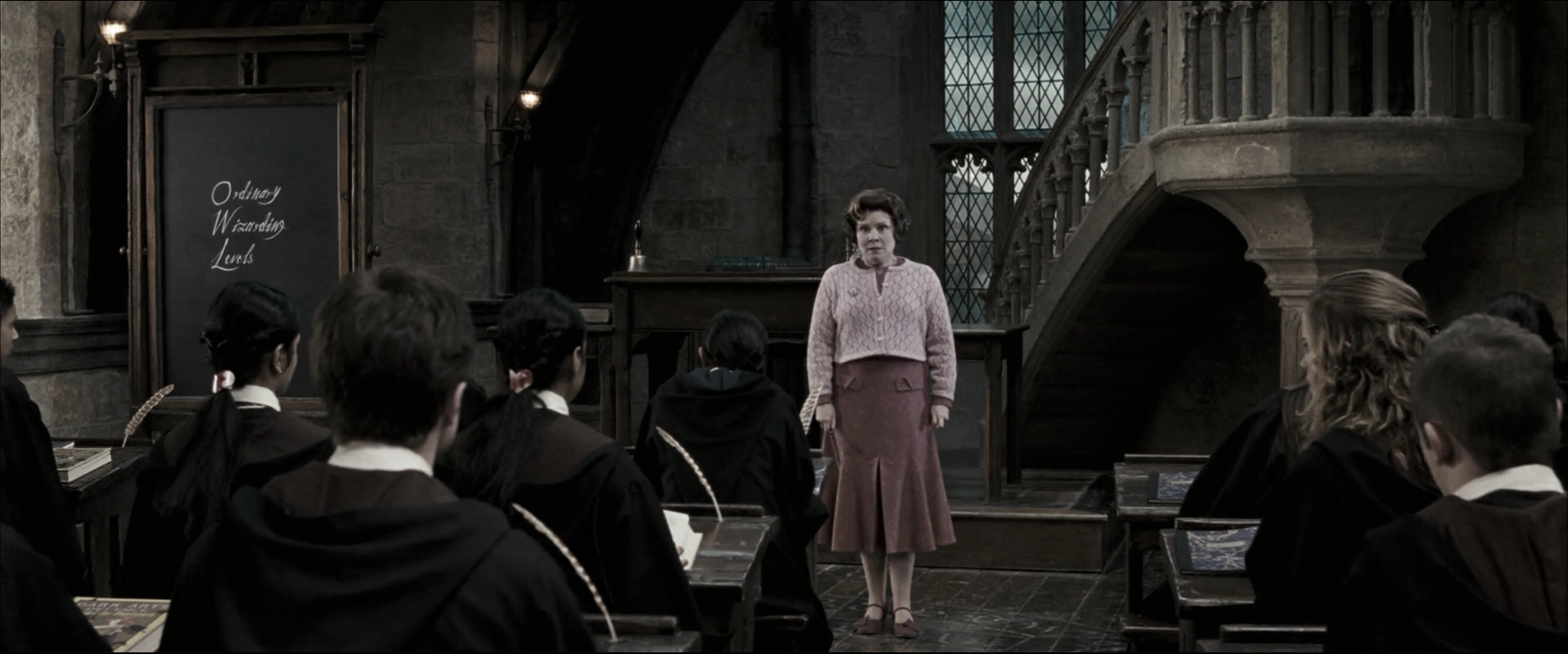 EmmaWatsonFan_dot_nl-HarryPotterAndTheOrderOfThePhoenix2182.jpg