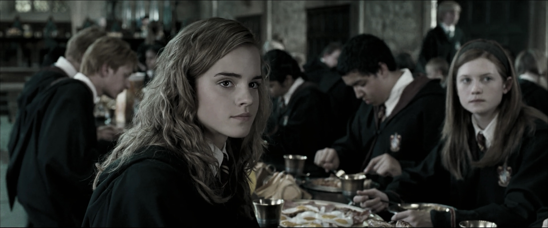 EmmaWatsonFan_dot_nl-HarryPotterAndTheOrderOfThePhoenix2635.jpg