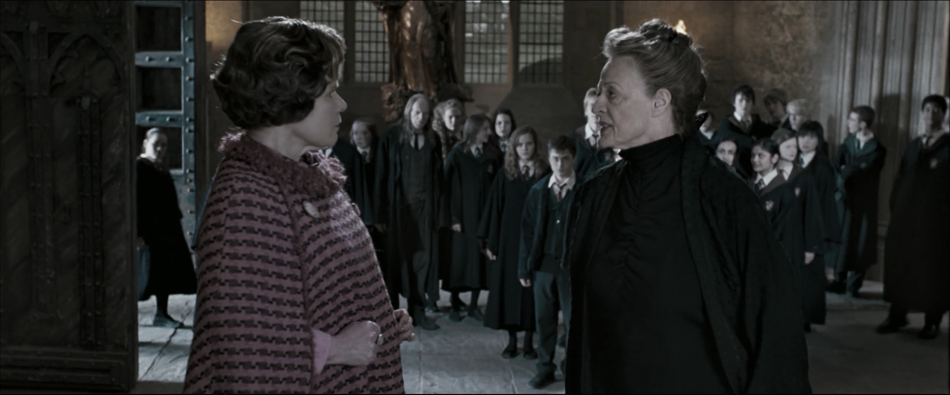 EmmaWatsonFan_dot_nl-HarryPotterAndTheOrderOfThePhoenix2653.jpg