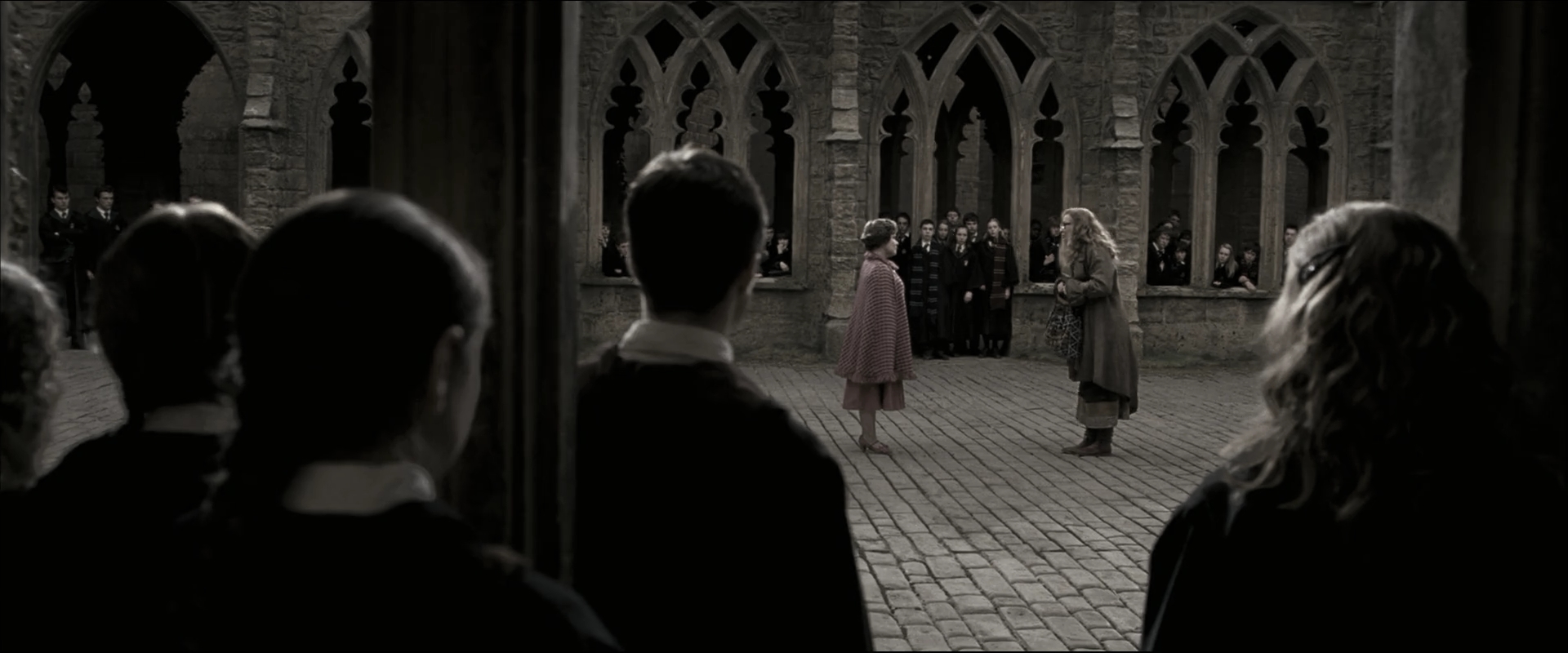 EmmaWatsonFan_dot_nl-HarryPotterAndTheOrderOfThePhoenix2867.jpg