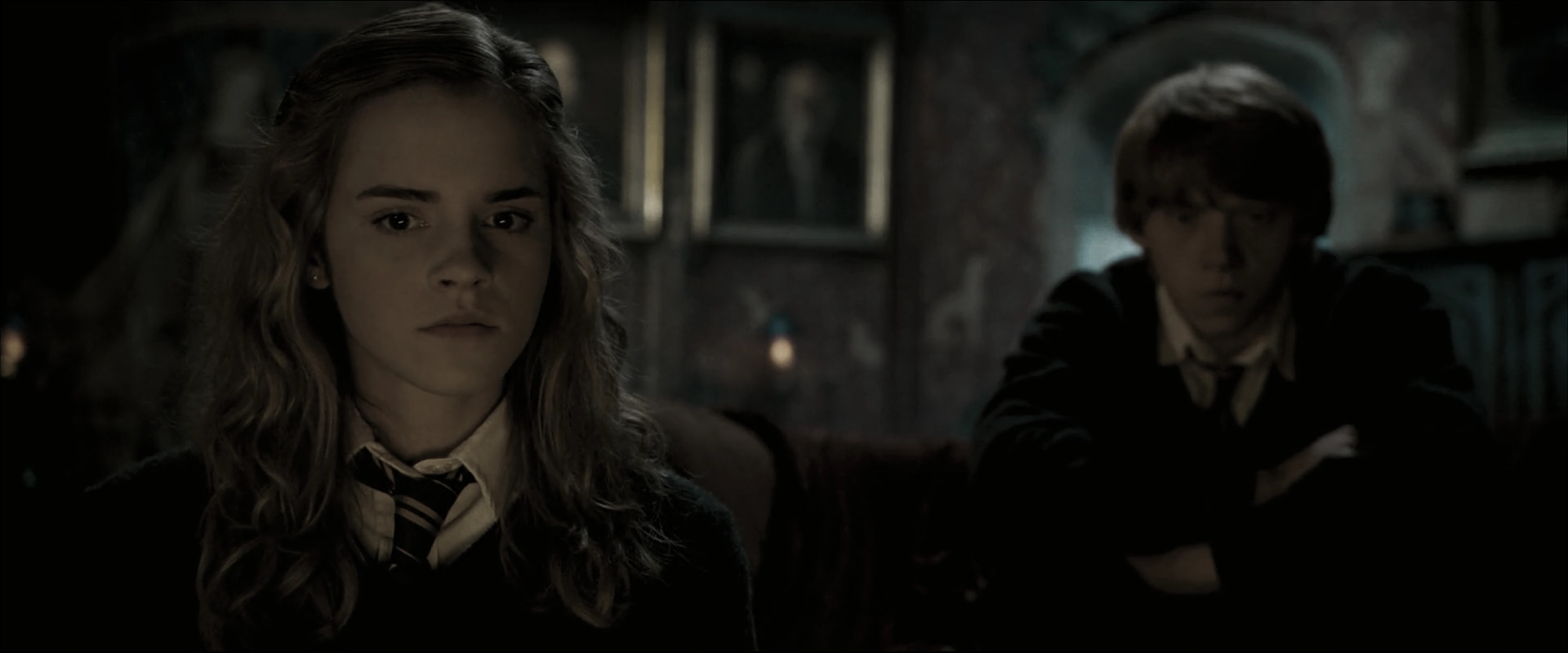 EmmaWatsonFan_dot_nl-HarryPotterAndTheOrderOfThePhoenix3034.jpg