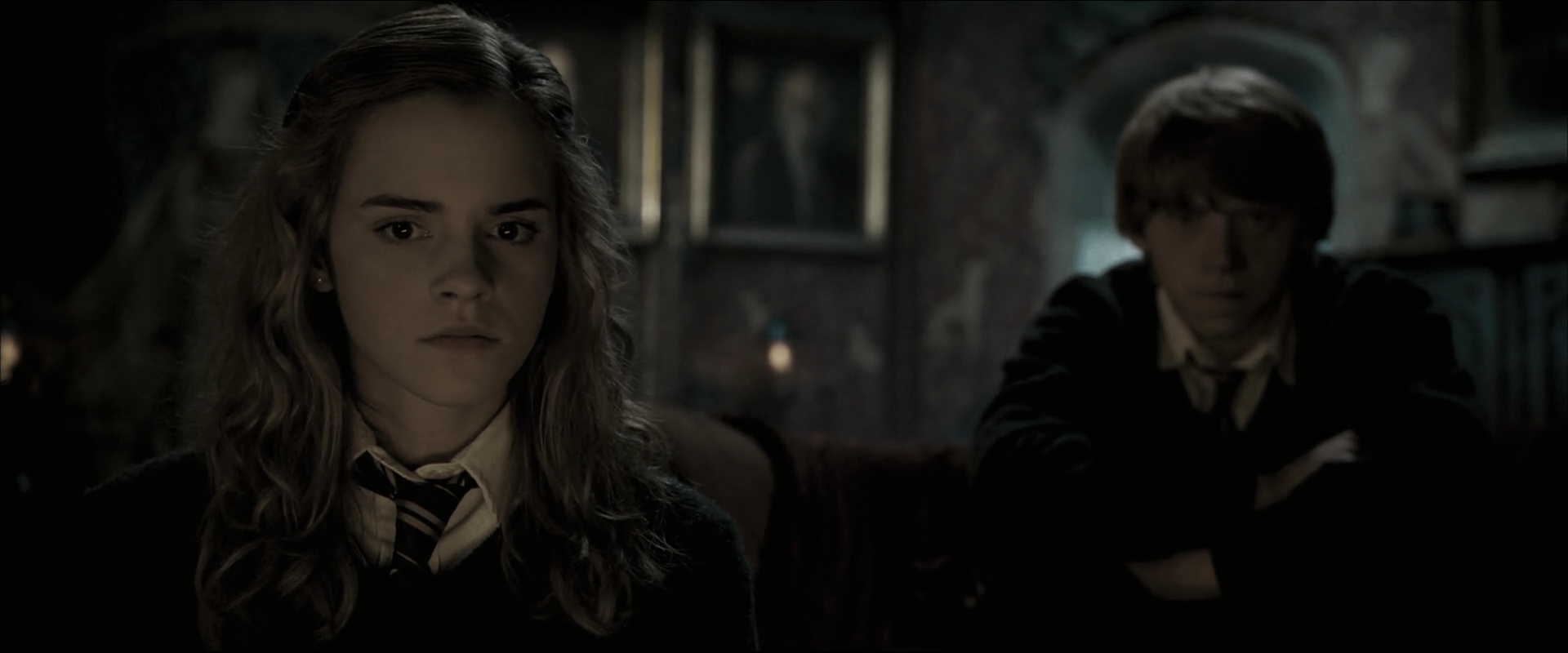 EmmaWatsonFan_dot_nl-HarryPotterAndTheOrderOfThePhoenix3036.jpg