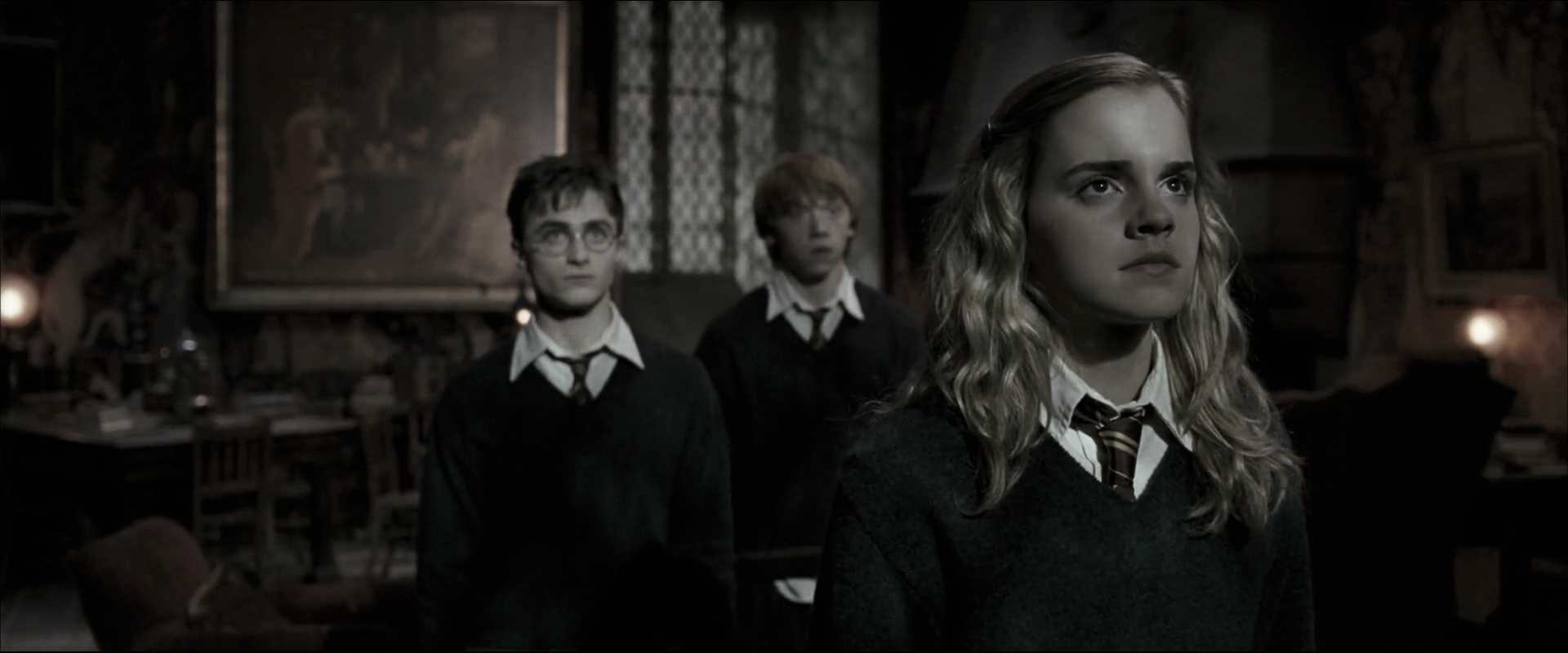 EmmaWatsonFan_dot_nl-HarryPotterAndTheOrderOfThePhoenix3065.jpg