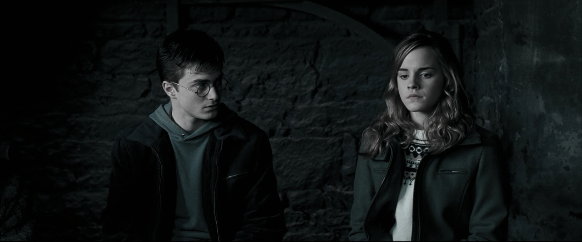 EmmaWatsonFan_dot_nl-HarryPotterAndTheOrderOfThePhoenix3134.jpg