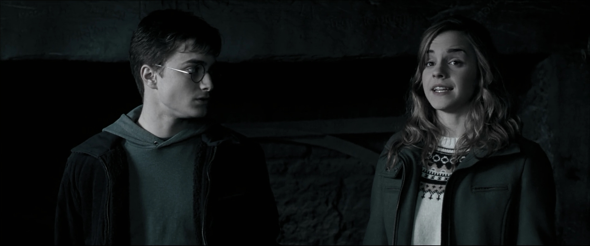 EmmaWatsonFan_dot_nl-HarryPotterAndTheOrderOfThePhoenix3188.jpg
